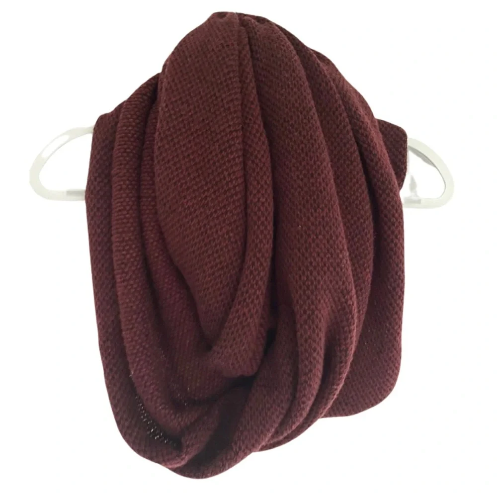 H&M Fall Infinity Scarf - Picture 1 of 3